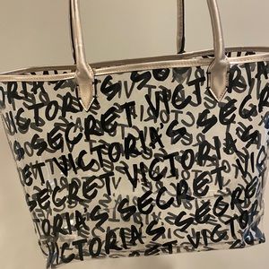 Victoria secret beach bag